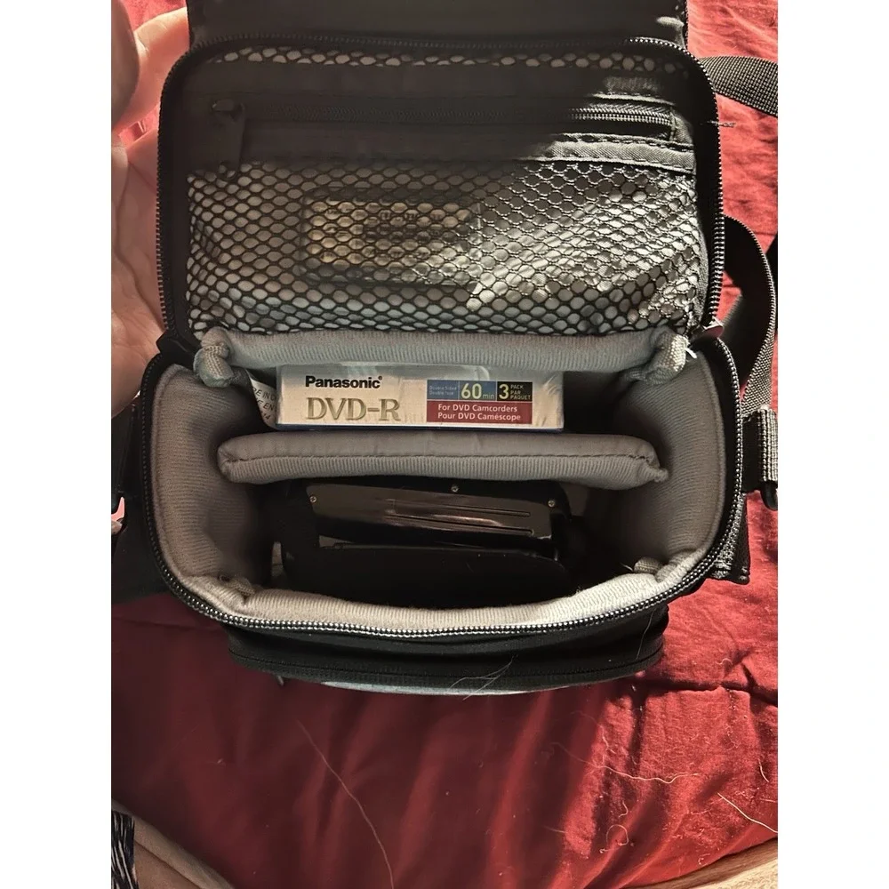 Canon‎ Vixia HFR20 With Extras